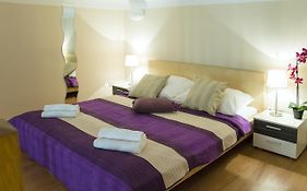 Apartment Jindrisska 25